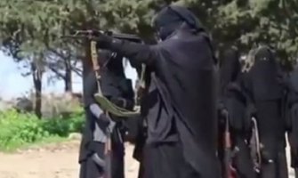 Ko su žene u kampu džihadista? ( VIDEO)