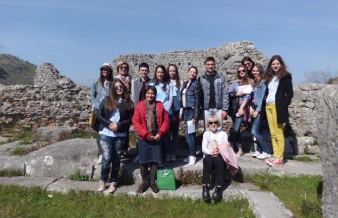 Djeca iz Tivta posjetila Duklju