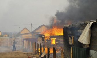 Sibir: 26 osoba poginulo, skoro 1.000 povrijeđeno u ogromnom požaru 