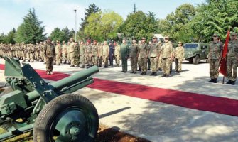 Zaposleno 1.850 vojnika, prosječna starost 39 godina