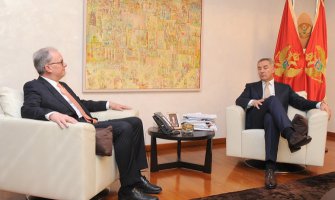 Pinington: Crna Gora pozitivan primjer za NATO