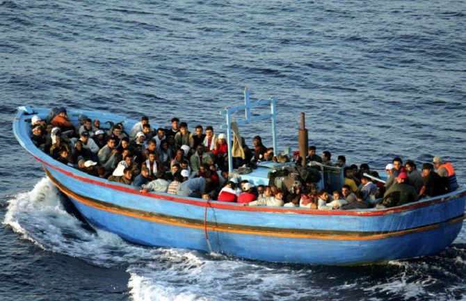 Desetine mrtvih u novom brodolomu