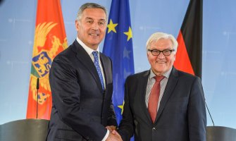 Lično ću se angažovati da dobijete poziv