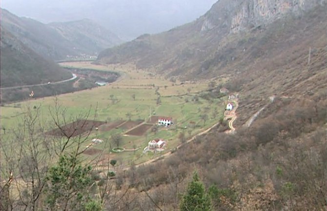 Kinezi montiraju kamp za radnike