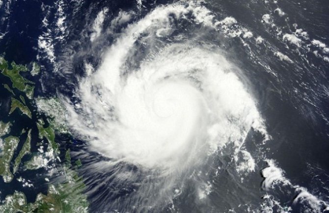 Tajfun Noul se približava Filipinima, počele evakuacije stanovništva