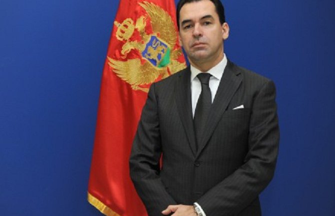 Uvođenje krivičnog djela nezakonitog bogaćenja nije nužno