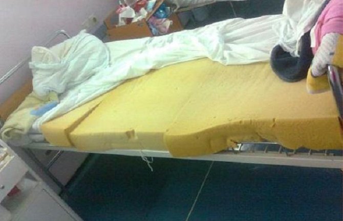 Klinički centar Crne Gore  kupio nove dušeke