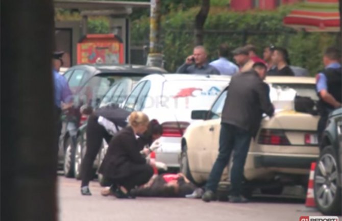Trojica ubijenih u centru Tirane
