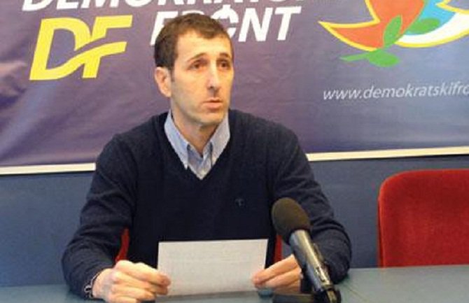 Građani Budve imali bi najviše razloga da izađu na proteste