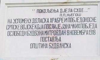 Crna Gora uklanja ploču srpskim oslobodiocima Budve