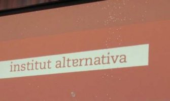 Vlada isključuje javnost iz pregovora