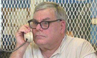 Lester Bouer će danas umrijeti