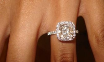 Kako odabrati savršen vjerenički prsten