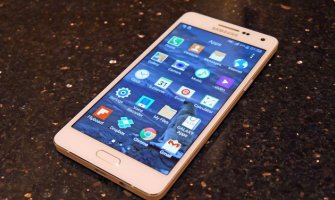 Google je kriv što baterije Samsung telefona ne traju duže