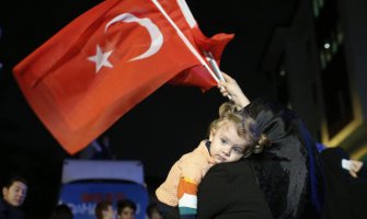 Erdoganova AKP izgubila većinu u parlamentu