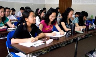 Kina uvela dron protiv prepisivanja na fakultetima