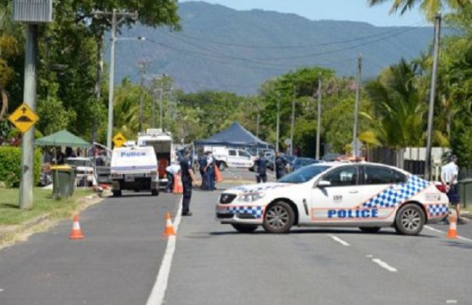  Automobilom u restoran, najmanje 19 povrijeđenih