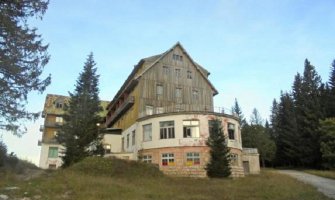 Ne dozvoliti uništavanje vizuelnog simbola žabljačkog turizma