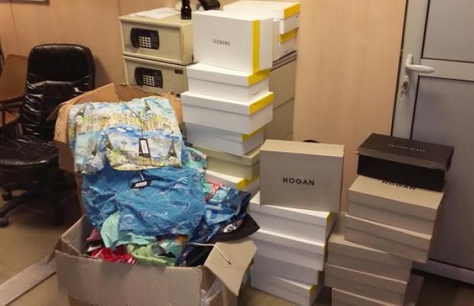  Dobrakovo:Oduzeta roba vrijednosti oko 12.500 eura