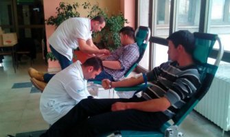 Hvala što mi spasavaš život!