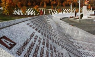 Holandija će porodicama trojice Bošnjaka ubijenih u Srebrenici isplatiti po 20.000 eura