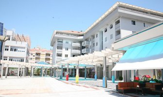 Gvozdenović otvara hotel Magnolija