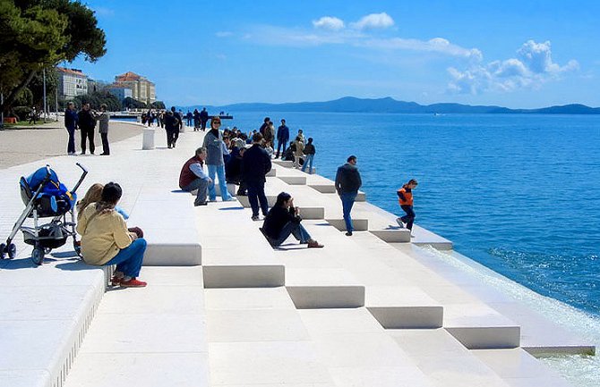 Zadar: Priveden lažni invalid