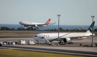 Prinudno slijetanje zbog eksplozivne supstance u avionu