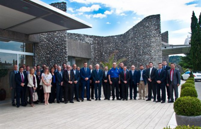 Deveti godišnji sastanak sa oficirima za vezu i policijskim atašeima