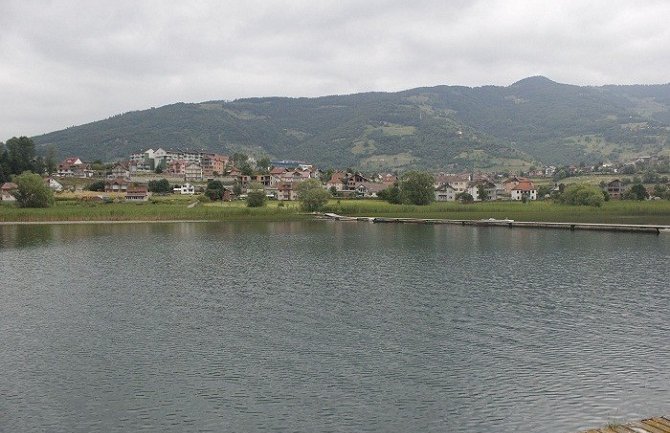 Plavsko jezero: Prirodni dragulj kojem prijeti nestanak