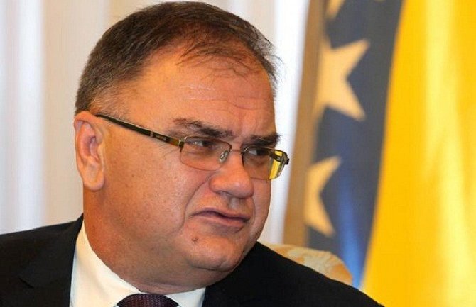 Ivanić: BiH u NATO ako uđe i Srbija