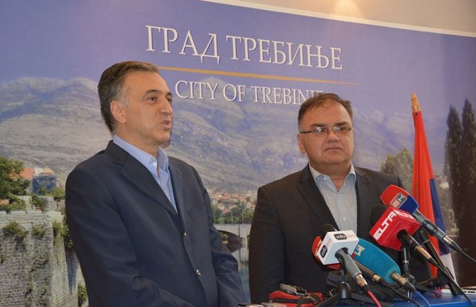 Zatvorili pitanje Sutorine, uskoro sporazum