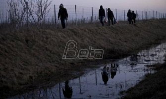 Mađarski parlament omogućio podizanje ograde uz granicu sa Srbijom   