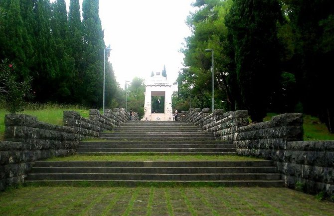 Položiće vijenac na Gorici