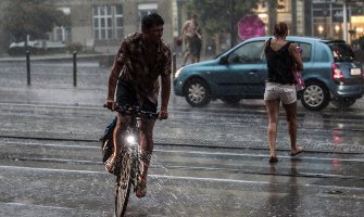 Jedna osoba poginula u nevremenu koje je pogodilo Mađarsku