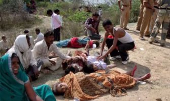 Najmanje 22 osobe poginule u Bangladešu