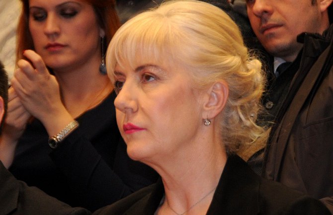 Vijesti da plate Ani Đukanović 5.000 eura