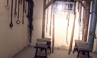 U Kini pritvoreno 11 britanskih turista