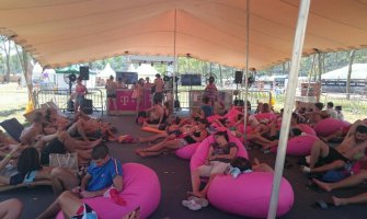 Popularna “T Surf & Chill” zona na Sea Dance festivalu