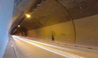 Čuvaju svijetla u tunelu Tivran