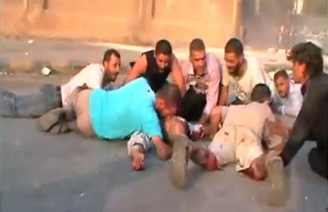 U Siriji više od 5.000 mrtvih za mjesec dana