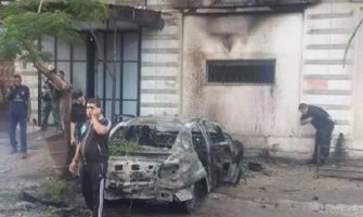 Eksplodirala vozila zvaničnika Hamasa, sumnja se na IS