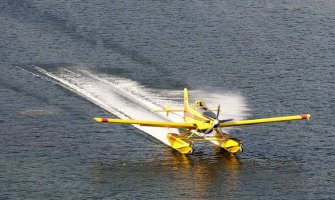 Protivpožarni avion MUP-a pao u Skadarsko jezero