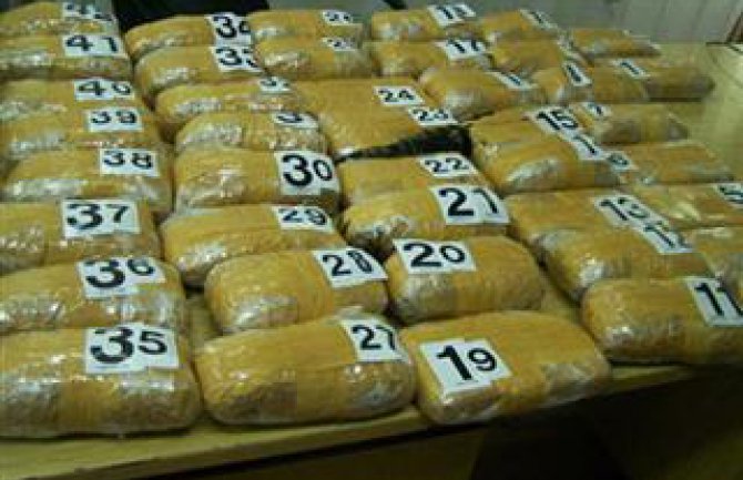 Salvador: Zaplijenjen brod sa 8 tona kokaina