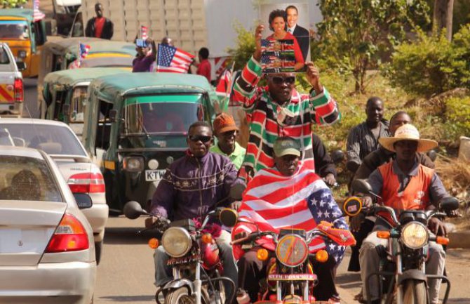 Kenijske bebe nazvane po Obami , njegovom avionu, ćerkama...