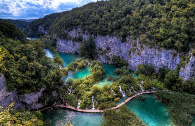 Plitvice bi mogle biti skinute s popisa zaštićene svjetske baštine