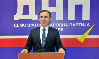 Lakušić: Rigidni režim se urušava i pored represivnih mehanizama