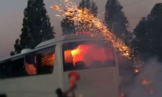 Zapalio se autobus sa turistima iz Srbije, nema povrijeđenih