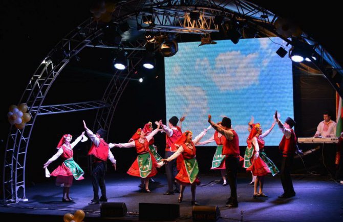 BP: Sjutra IV Internacionalni festival folklora, gost večeri Knez