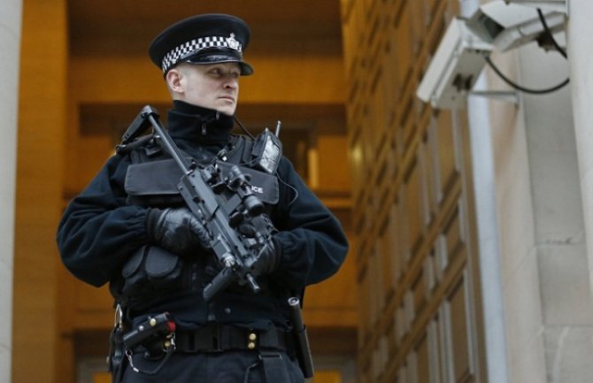  Petočlana porodica planirala teroristički napad